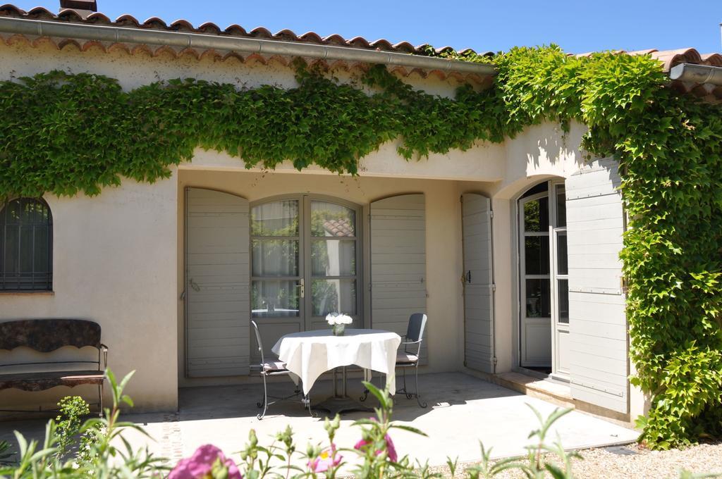 La Maison De Line Saint-Rémy-de-Provence الغرفة الصورة